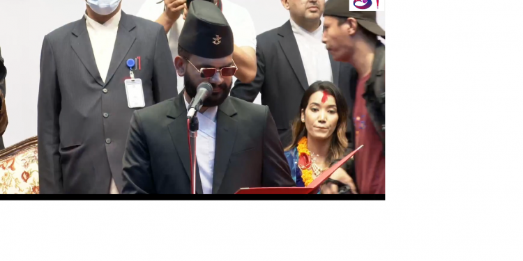 बालेन शाहले नेपाल भाषामा पनि लिए मेयरको सपथ