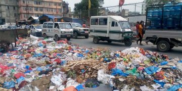 फेरि उठ्न छाड्याे काठमाण्डाै उपत्यकाकाे फाेहर
