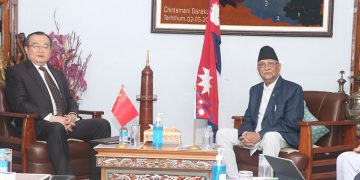 चिनियाँ कम्युनिष्ट पार्टीका विदेश विभाग प्रमुख लिउ  र नेकपा एमाले अध्यक्ष ओली बीच भेटवार्ता