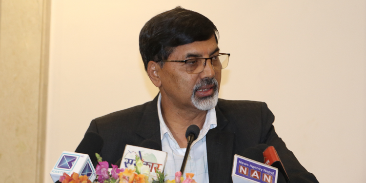 अन्तर्राष्ट्रिय बजारमा नेपाली उत्पादन पुर्‍याउन सक्नुपर्छ : अर्थमन्त्री शर्मा