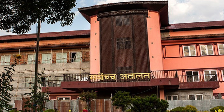 सर्वोच्चद्वारा राष्ट्रपति कार्यालयलाई कारण देखाउ आदेश