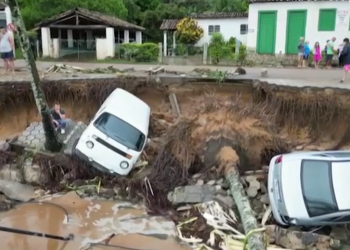 ब्राजिलमा भीषण वर्षाका कारण आएको बाढी पहिरामा परी कम्तीमा ३६ जनाको मृत्यु