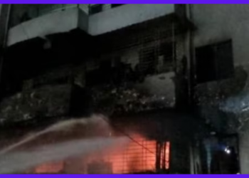भारतको झारखण्डस्थित एक भवनमा आगलागी हुँदा १५ जनाको मृत्यु
