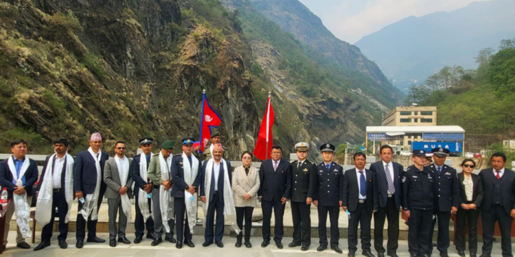 तातोपानी नाका पूर्ण रूपमा सञ्चालनका लागि नेपाल–चीन सिमाना सुरक्षा बैठक सम्पन्न