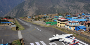 पर्यटकीय ‘सिजन’ सकिएसँगै लुक्ला विमानस्थलमा उडानको चाप घट्यो