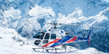 मनाङ एयरको सम्पर्कविहीन हेलिकप्टर लिखुपिके गाउँपालिकाको लाम्जुरा डाँडामा दुर्घटना