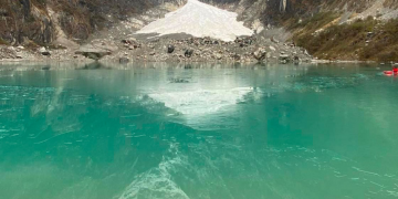 पर्यटकको आकर्षणसँगै तीनवटै सरकारको प्राथमिकतामा रहेकाे कफुचे हिमताललाई पदयात्रा पर्यटनसँग जोड्ने