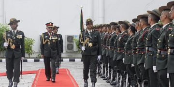 ‘इन्डो प्यासिफिक’ सैनिक सम्मेलनमा भाग लिन प्रधानसेनापति शर्मा भारत प्रस्थान