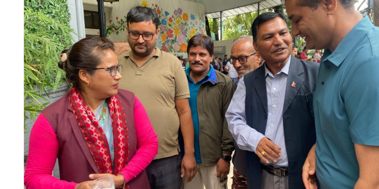 मोही सेवन अभियानमा संस्कृती राज्यमन्त्रीको साथ
