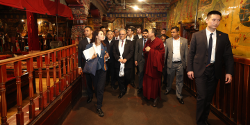  प्रधानमन्त्री पुष्पकमल दाहाल ‘प्रचण्ड’ आज कैलाश पर्वत र मानसरोवर जाँदै