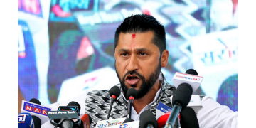 ठूला दलहरूकै कारण आफूहरू राजनीतिमा आएको : रवि लामिछानेले