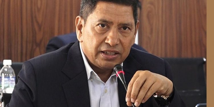 त्रिपालमुनि बसिरहेका भूकम्प पीडितलाई छानामुनि ल्याउन सरकार केन्द्रित छ : उपप्रधानमन्त्री श्रेष्ठ