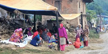 भूकम्प प्रभावितहरु चिसोको मारमा, राहत वितरणमा ढिलाइ