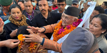 एमालेकाे झुलाघाट-चिवाभज्याङ  मध्यपहाडी लोकमार्ग अभियानको सुरुआत