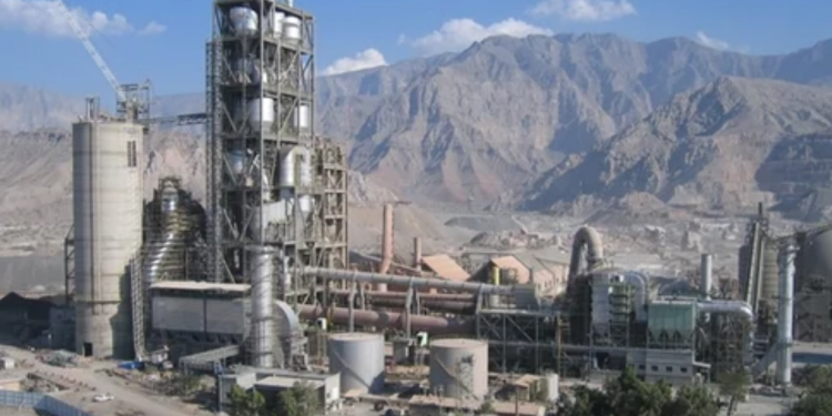 आर्थिक मन्दीका कारण सिमेन्ट उद्योग बन्द हुँदा ५ सयभन्दा बढी मजदुर बेरोजगार