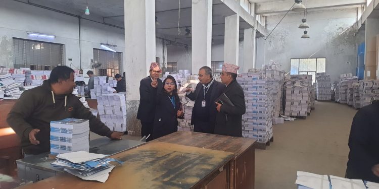 पाठ्यपुस्तक छपाइको काम धमाधम हुँदै, प्रधानमन्त्री कार्यालयद्वारा अनुगमन