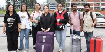 बङ्गलादेशबाट १२ सयभन्दा धेरै विद्यार्थी स्वदेश फर्किए